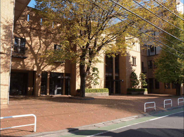 女子学院中学校・高等学校 .画像