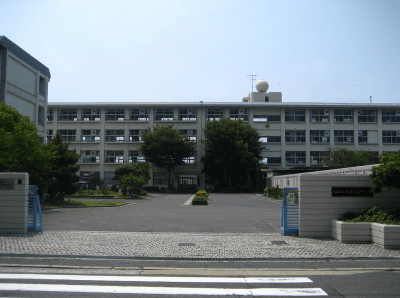 広島市立五日市南中学校.画像